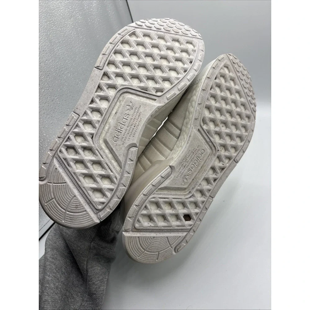 Adidas Originals‎ NMD_V3 Triple White Running Sneakers Men Size Size 8.5